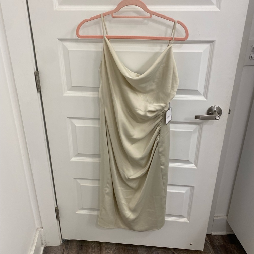 NWT Laundry By Sherri Segal